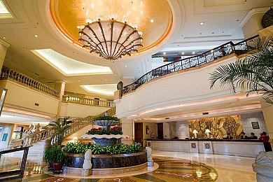 《生化危机》初代真人过场演员重聚 拍摄电影短片